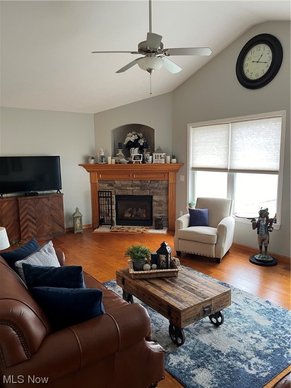 Brooks Condo Ph 06 - Residential