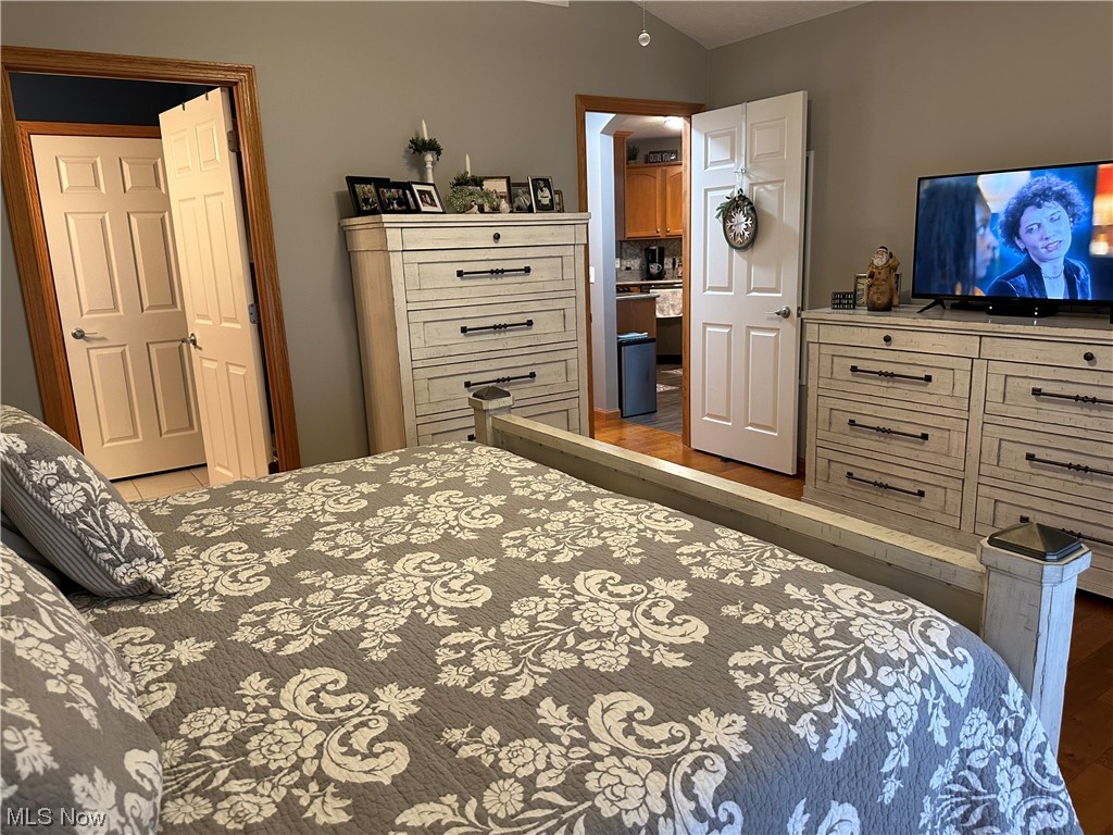 Brooks Condo Ph 06 - Residential