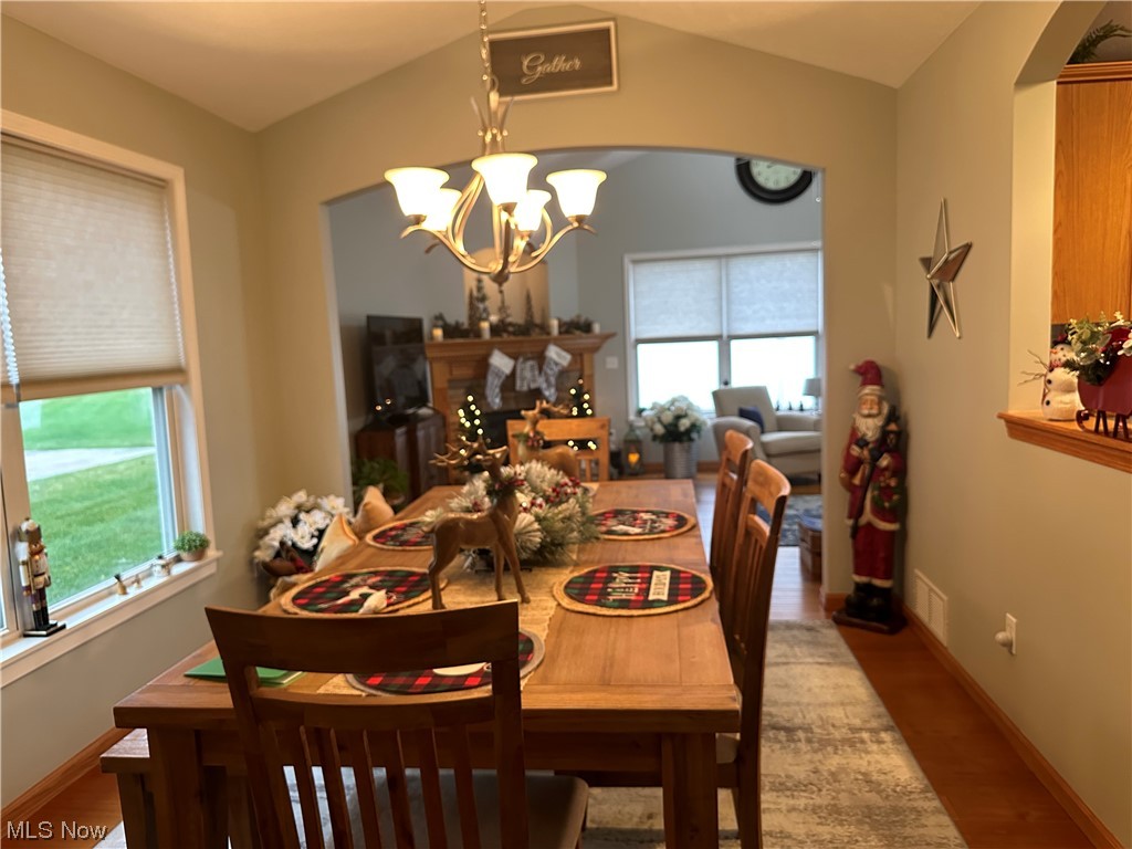 Brooks Condo Ph 06 - Residential