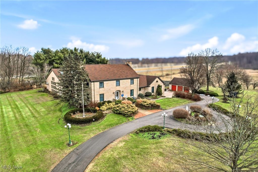 Photo of 9175 Detwiler Road, Canfield, OH 44406 (MLS # 5180174)