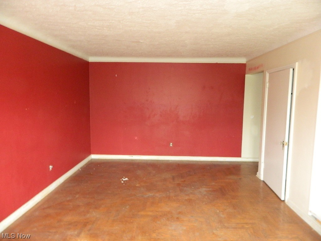 Lee Land - Residential