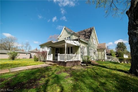 Tiny photo for 105 W Main Street, Canfield, OH 44406 (MLS # 5202238)