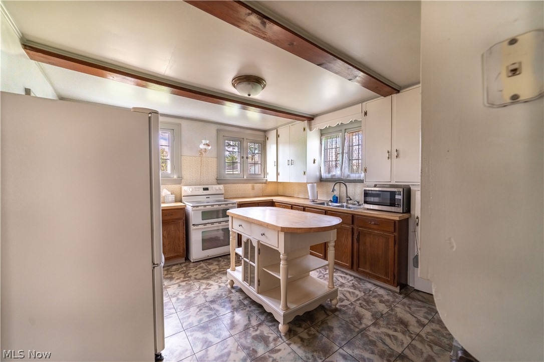 City/Canfield - Residential