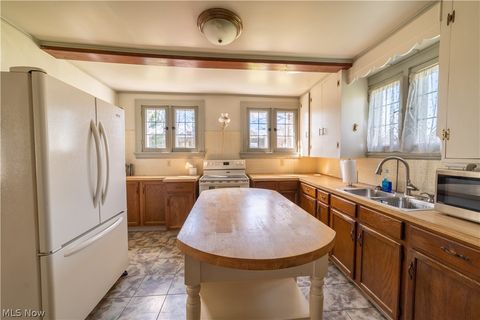 Tiny photo for 105 W Main Street, Canfield, OH 44406 (MLS # 5202238)