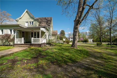 Tiny photo for 105 W Main Street, Canfield, OH 44406 (MLS # 5202238)