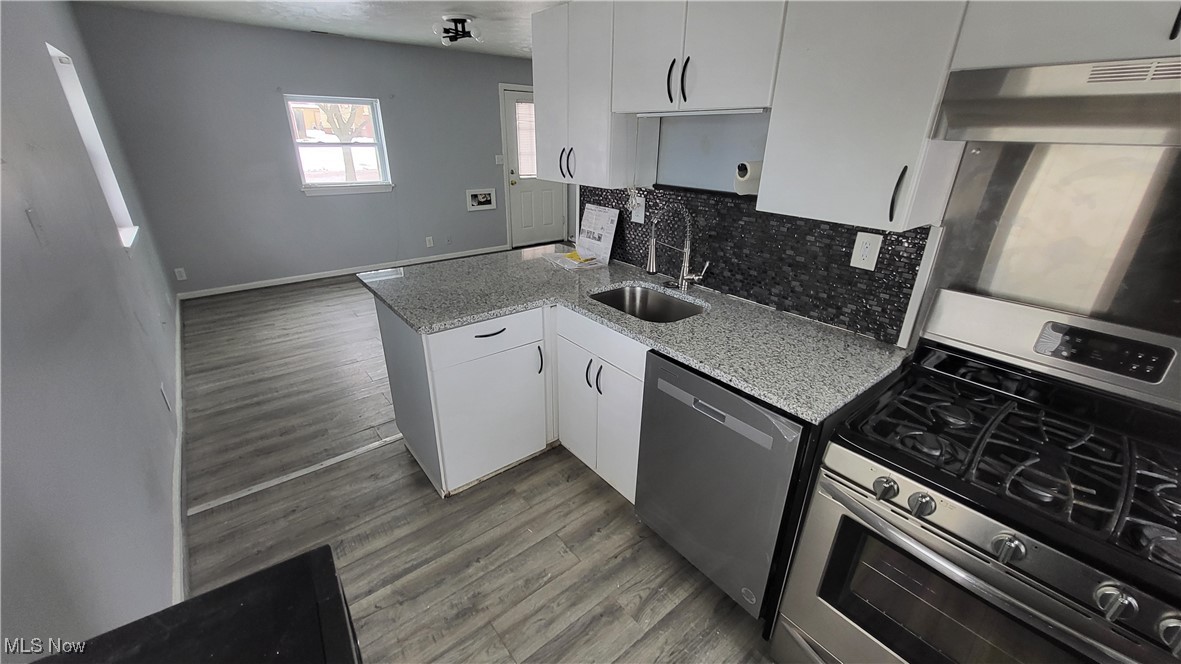 Cleveland, Ohio 44128, United States, 2 Bedrooms Bedrooms, ,1 BathroomBathrooms,Residential,Active,85370