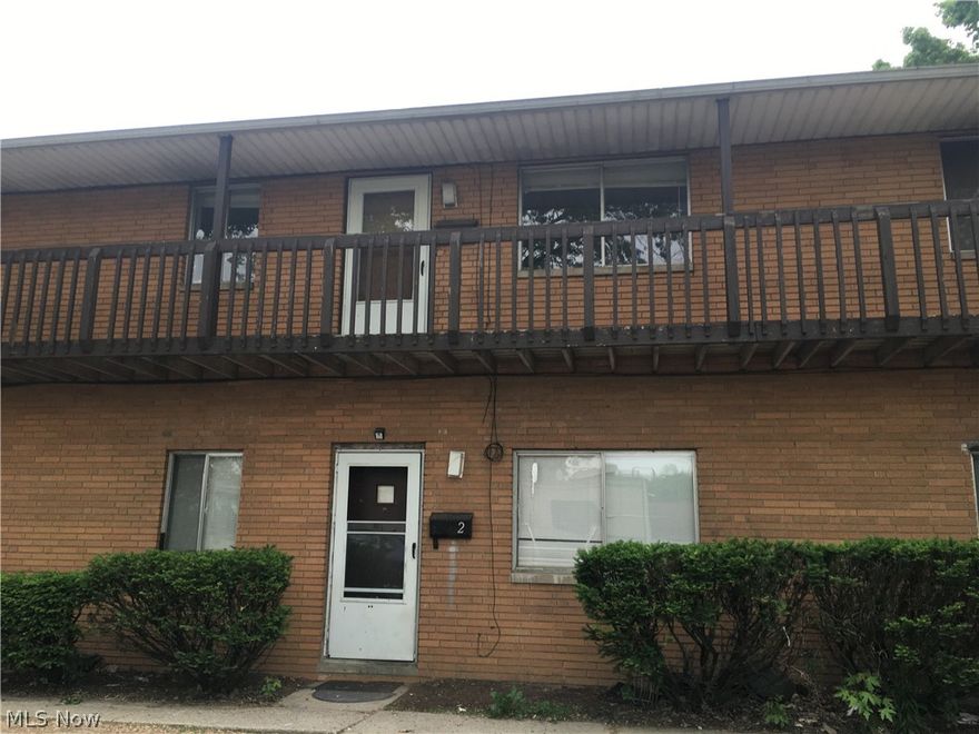Two bedroom apartment with modern flooring and grey décor. Apartment home is located on second floor of the building with garden style entrance. Living room  has large picture window, kitchen equipped with refrigerator and stove. Utility closet includes private washer and dryer hook up. Two bedrooms, one on the smaller size, perfect for an office. Tenant will be responsible for gas and electric. Off street parking available. All interested applicants will be able to apply online with a $50 application fee per adult.
