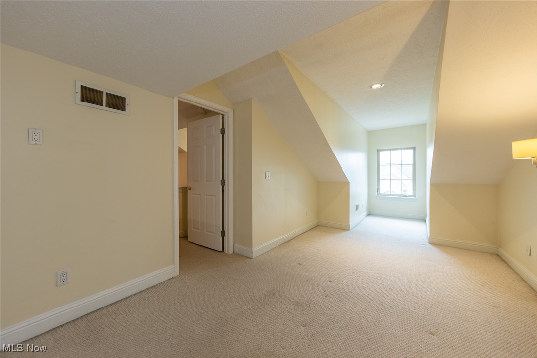 3136 Richmond Road, Beachwood, Ohio image 28