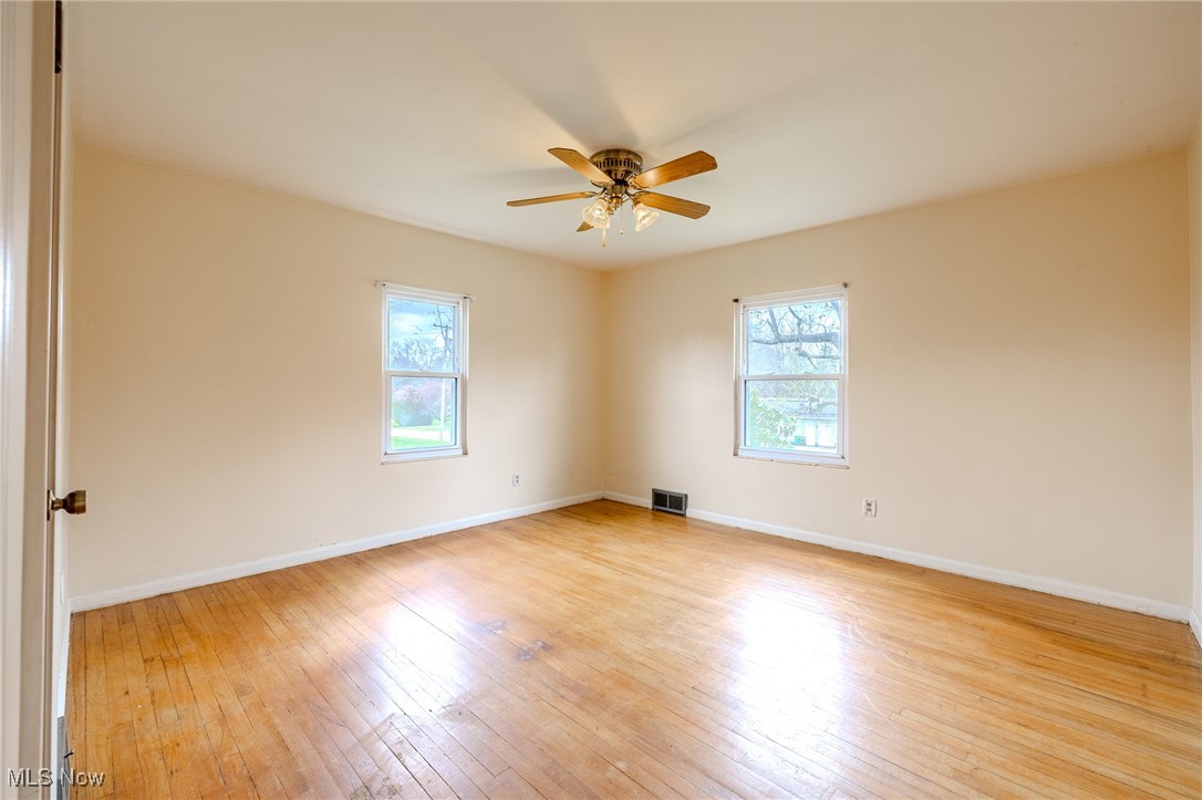 3333 NW Sweitzer Street, Uniontown, Ohio image 17