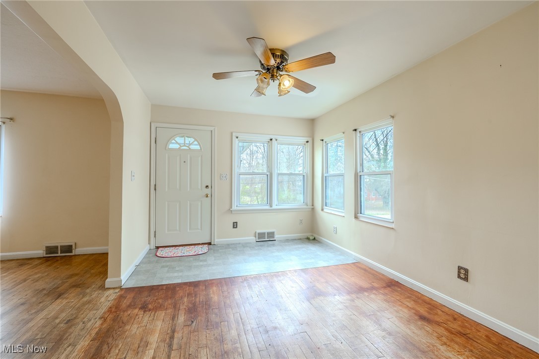 3333 NW Sweitzer Street, Uniontown, Ohio image 5