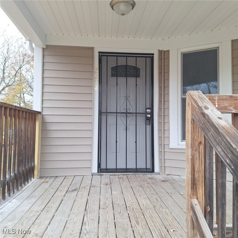 2294 E 100th Street