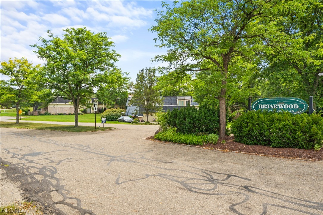 Briarwood - Residential