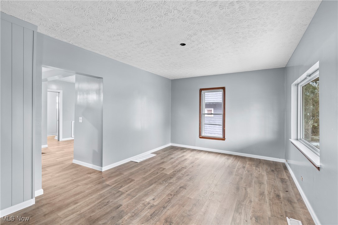 Riverside - Residential