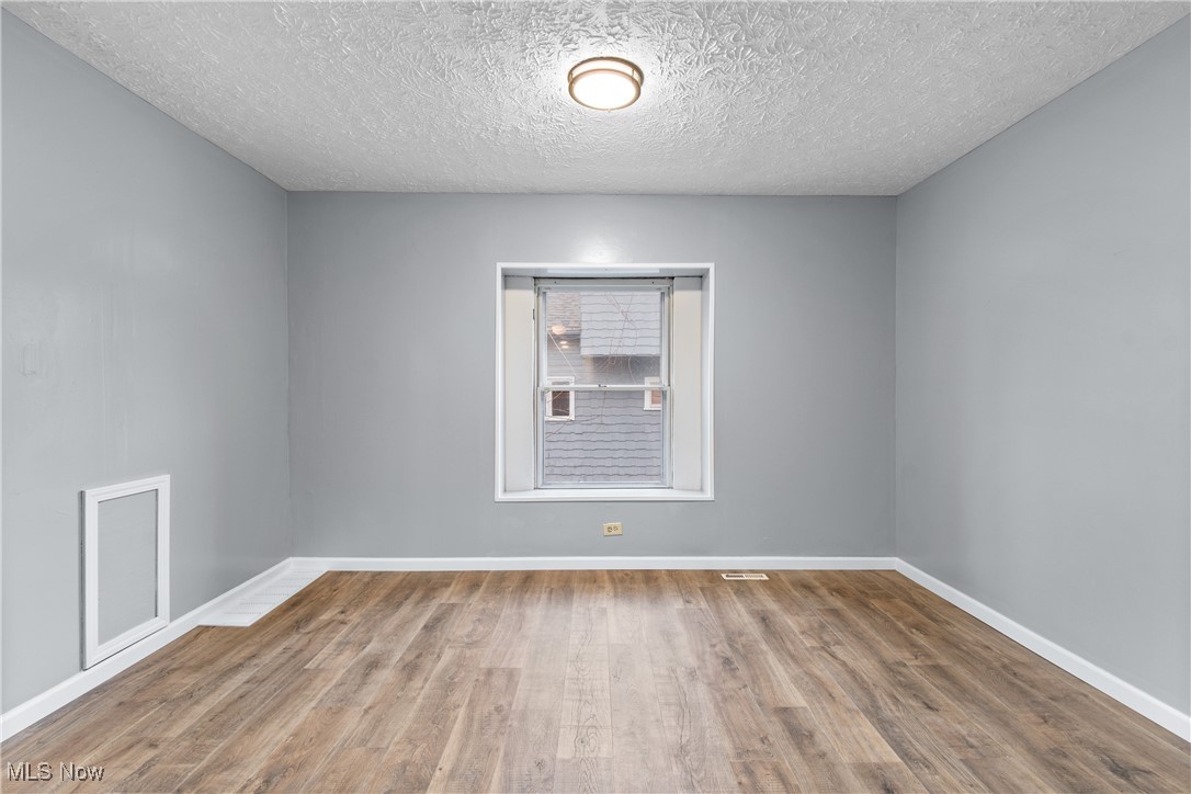 Riverside - Residential