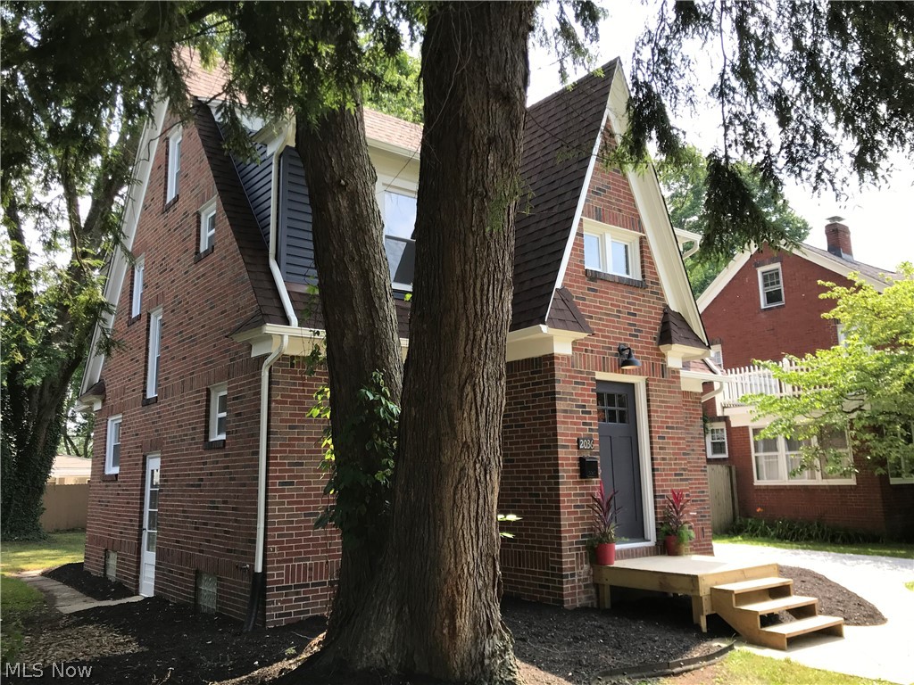 West Portage Path - Residential
