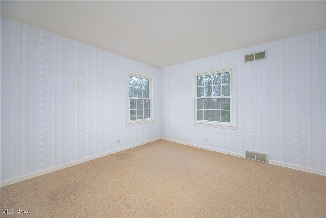 7665 Deerpath Trail, Hudson, Ohio image 22