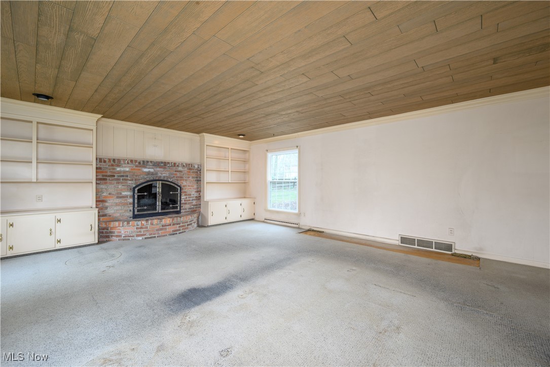 7665 Deerpath Trail, Hudson, Ohio image 11