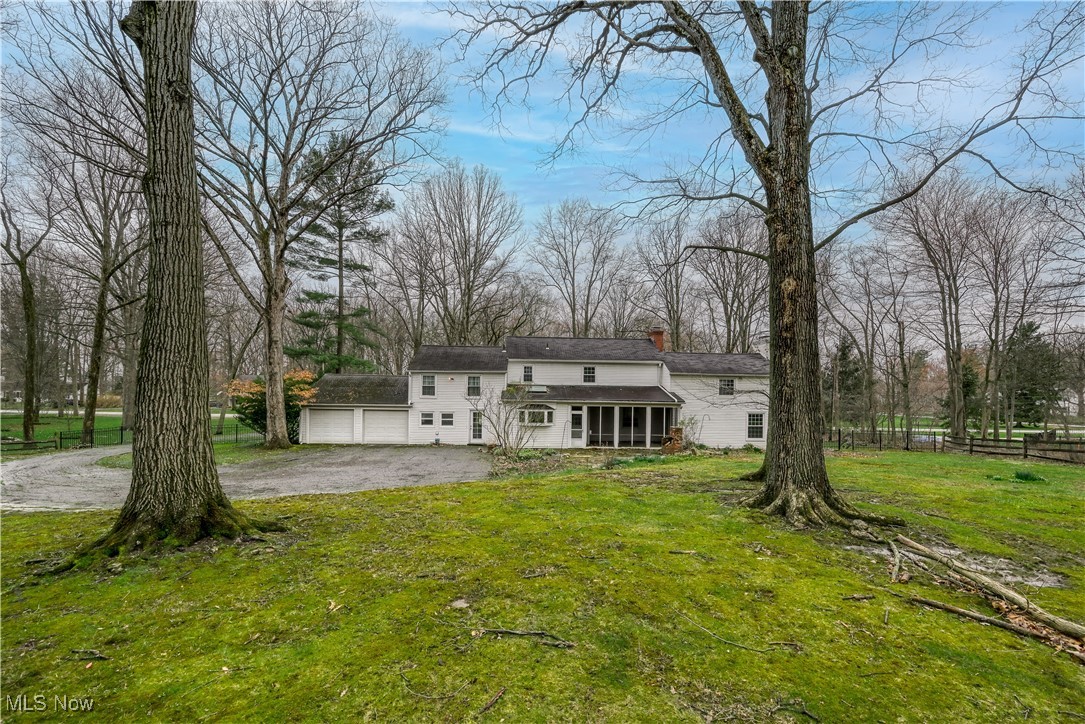 7665 Deerpath Trail, Hudson, Ohio image 5
