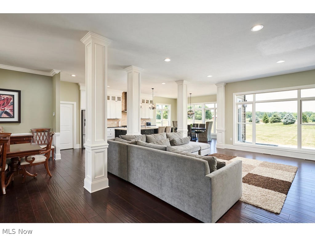 Estates At Woodfield - Residential