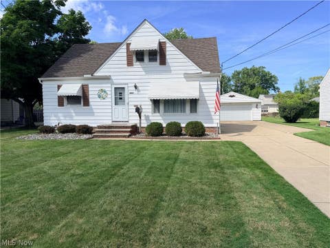 Photo of 3846 E 365th Street, Willoughby, OH 44094 (MLS # 5239445)