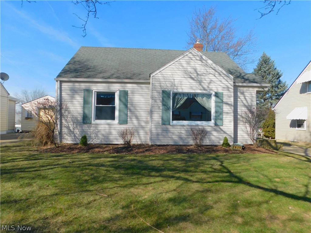 Fantastic Firestone Park cape. Nothing to do but move right in! 3 bedrooms, 1 bath, updated kitchen with stainless steel appliances, finished basement/ rec room, newer windows, furnace, AC, and hot water tank. Enjoy the large back yard and big deck. Call for your private showing today!