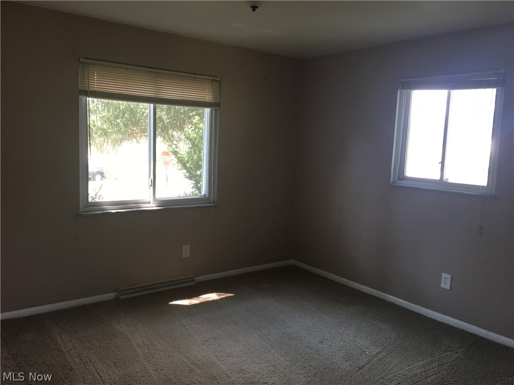 Airport Gardens - Residential