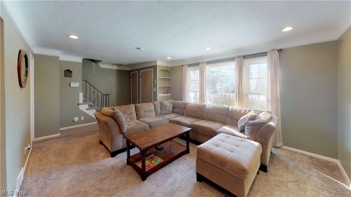 S & F Investments Cos Oxford - Residential