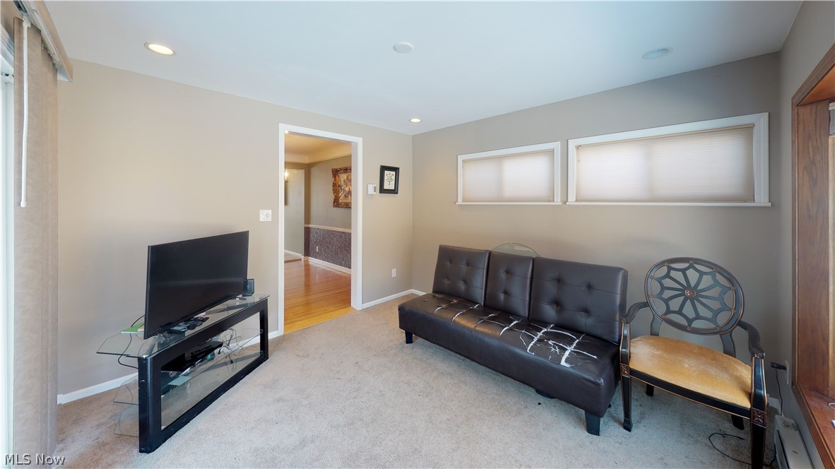 S & F Investments Cos Oxford - Residential