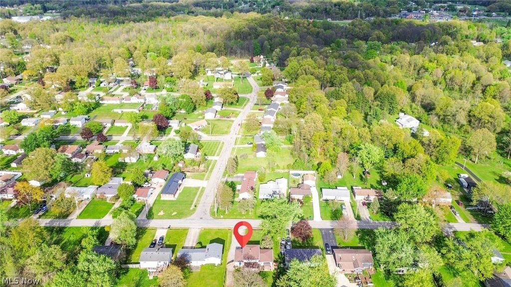 Photo of 986 Keefer Road, Girard, OH 44420 (MLS # 5206572)