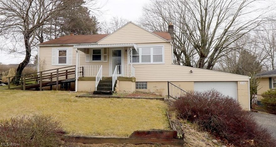 Two bedroom home in quiet neighborhood within walking distance to Cross Creek Park. Nearby shopping and city living without the hustle and bustle. Don't miss out on this one.