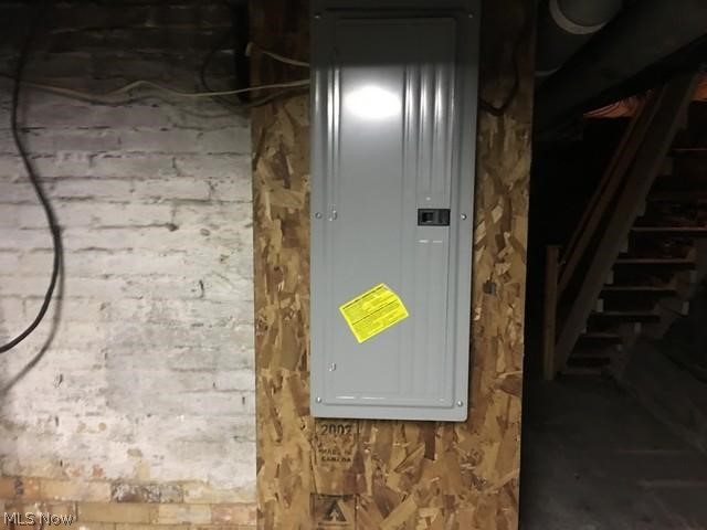 Robertson 04 - Residential