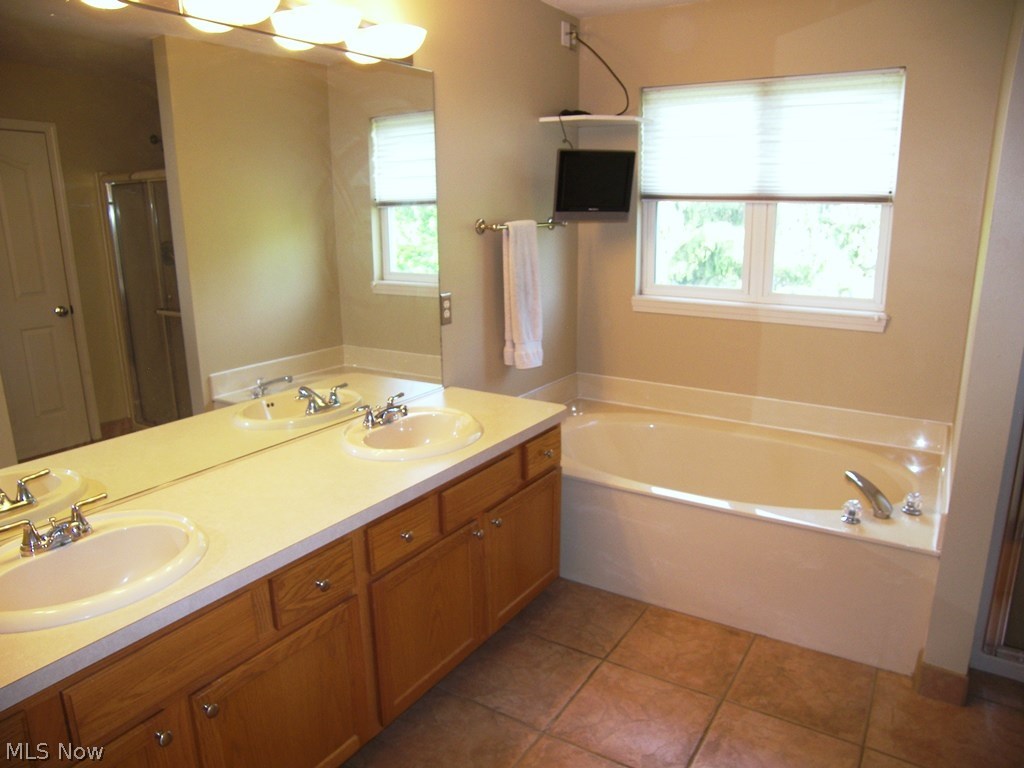 Eaton Estate Ph 4 - Residential