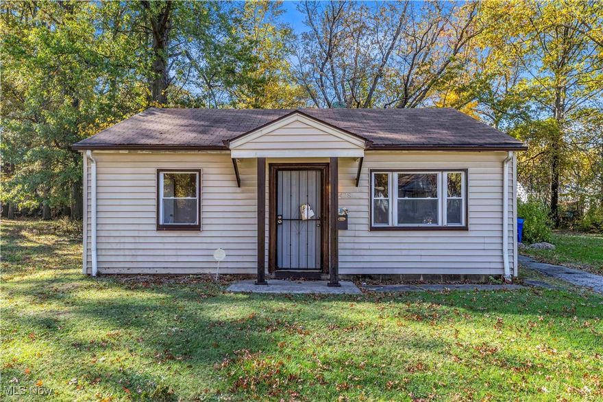 4428 E 142nd St, Cleveland - Spacious 2-bed 1-bath single-family home! //

$ 1099 rent / $ 1099 deposit //
$55 application fee per adult //
1-2 pets OK in this unit. After application pre-approval, a PetScreening is required for any animals to proceed with one of our properties; a PetScreening affidavit is still required if you have no pets. (Some breed restrictions apply per HUD guidelines). //
NO SMOKING //
1 time $169 non-refundable set up fee paid at lease signing //

$35/month required resident benefit package; can include personal property/liability insurance for an additional $10/month for $45/month total. //

After application Pre-Approval 1 applicant per household application is required to fill out a PetScreening application, before being about to proceed with placing a Reservation Fee for one of our properties. You will receive a pre-approval for your application and in order to proceed, the PetScreening is required. Even if you have NO pets - this application must be filled out. One time, non-refundable pet fee of $250-600 per animal applies to all pets & must be paid before or when you pay your first month rent. (No fee for qualified assistance animals). //

Our application is processed through secure site: Findigs, and they require ID and income verification. Without this, your application will not be processed. They offer 24/7 chat support on their application directly if you have any questions. //

BEDROOMS:2 //
BATHROOMS: 1 //
APPLIANCES PROVIDED: N/A //
UTILITIES / RESIDENT RESPONSIBILITY: Residents are responsible for all utilities including: water/sewer/trash, gas & electric and are responsible to maintain lawn care maintenance & snow removal. //

Serious inquiries only.