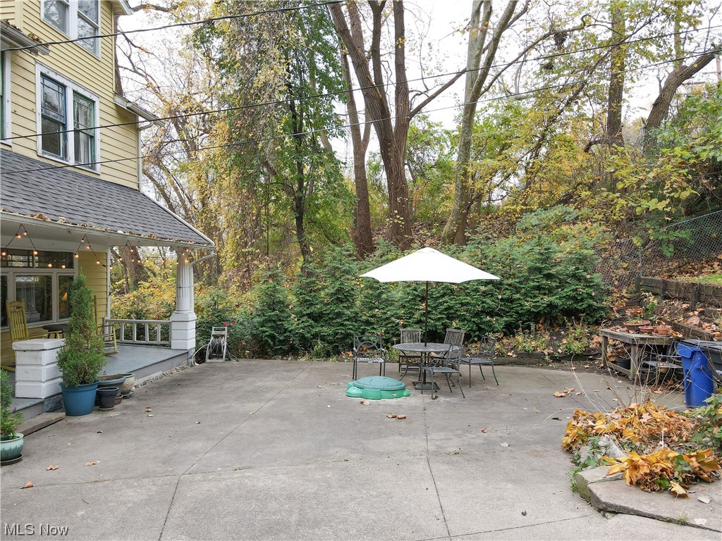 Josephine L Hartzells Resub - Residential Lease