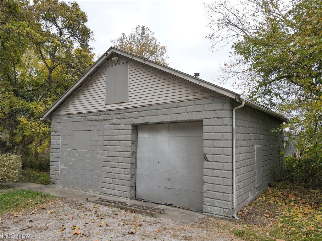 Josephine L Hartzells Resub - Residential Lease