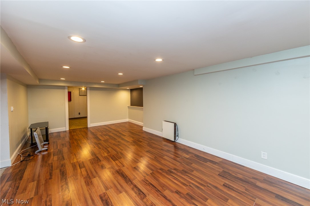 Brecksville - Residential Lease