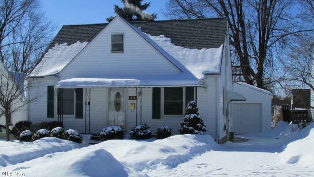 Charming cape located in the desired Firestone Park!! Original hardwood floors in downstairs bedrooms. Less than a block away from Heintz park and close to I-77 and Route 8. Updates include: Freshly painted Kitchen, Electric, Furnace, Glass-block windows in basement. Basement is water-proofed. Home is sold with a Home Warranty.