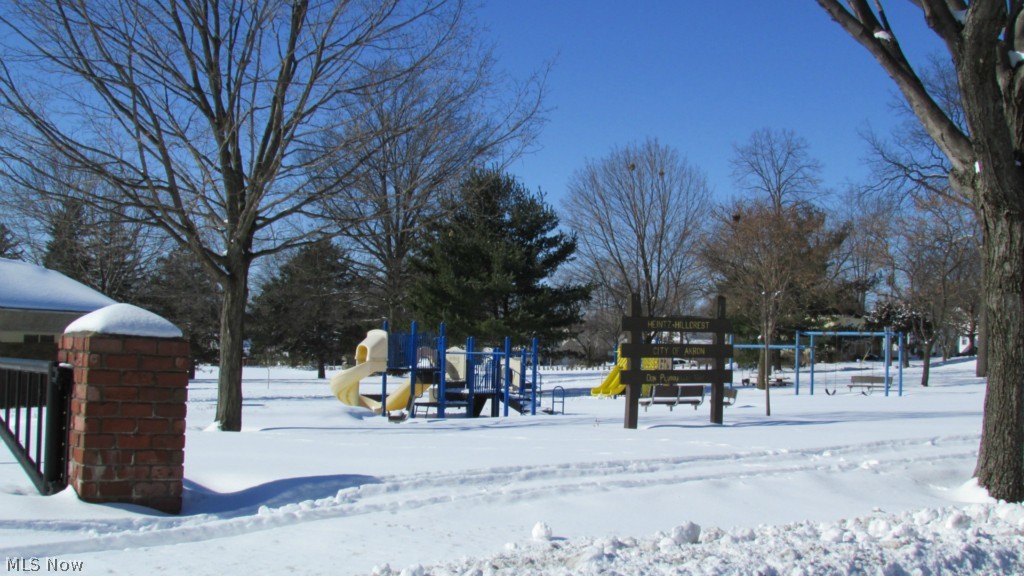 Hillcrest Park Sub - Residential