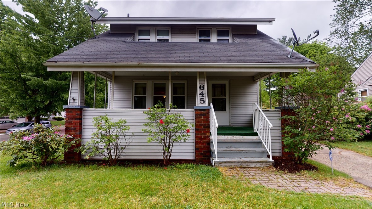 Welcome home to 645 Brittain Rd. This home sits on a corner lot, has beautiful original woodwork throughout and is full of natural light!
Walk in and you will be greeted by the hardwood floors and fireplace, open floor plan leading to the dinning room with gorgeous built ins. The kitchen is spacious with ample storage and tons of natural light! Upstairs features 3 bedrooms, all with hardwood floors and 1 full baths with a double sink! The attic and basement are finished offering even more living space! The basement has a second full bath and laundry room, washer and dryer included!!
Alarm system connected to first floor accessible windows and fire alarms, front porch and back deck, two car garage and shed! Home Warranty Included!!
You don’t want to miss everything this home has to offer!