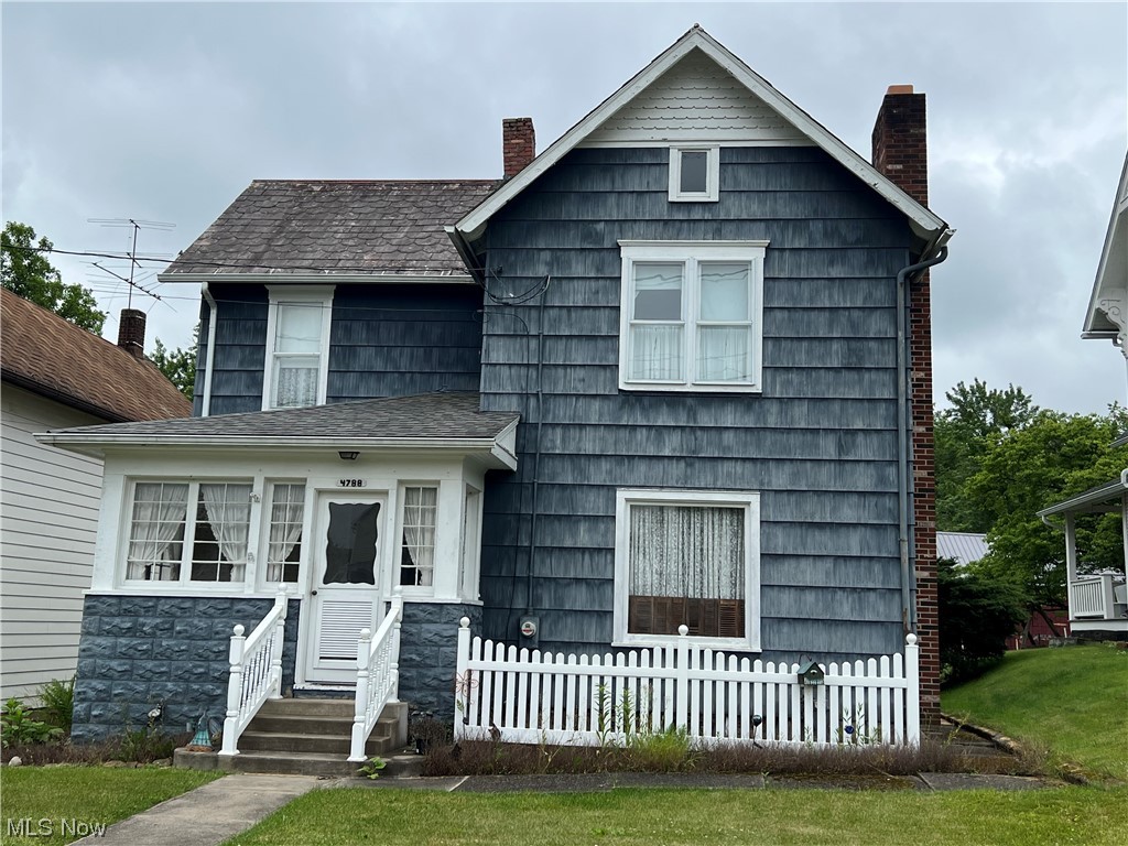 Attractive 3br, 1.5ba home that would make a great investment property. Large eat in kitchen, 1st floor laundry. Enclosed front porch. Fireplace has not been used for 15+ years. Appliances included, but not warranted.