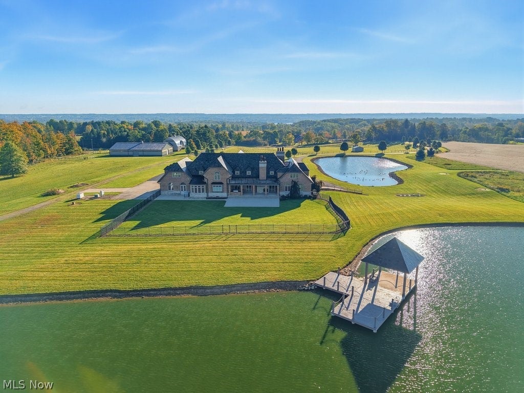 7484 Westfield Road