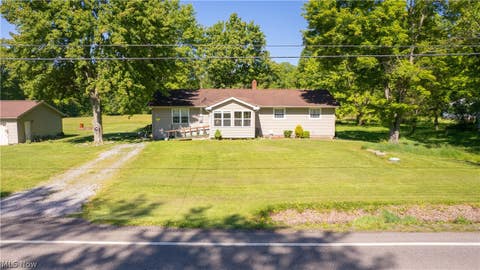 Homes For Sale - 887 State Route 534<br/> Trumbull County, Newton Falls, OH 44444