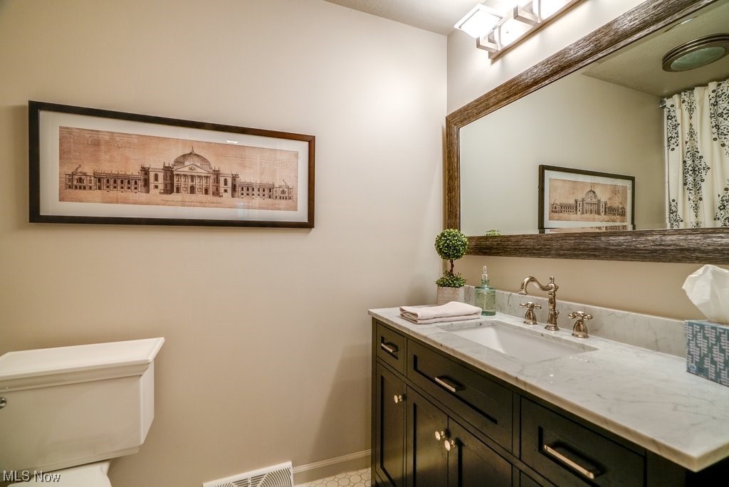 Silver Valley Condo - Residential