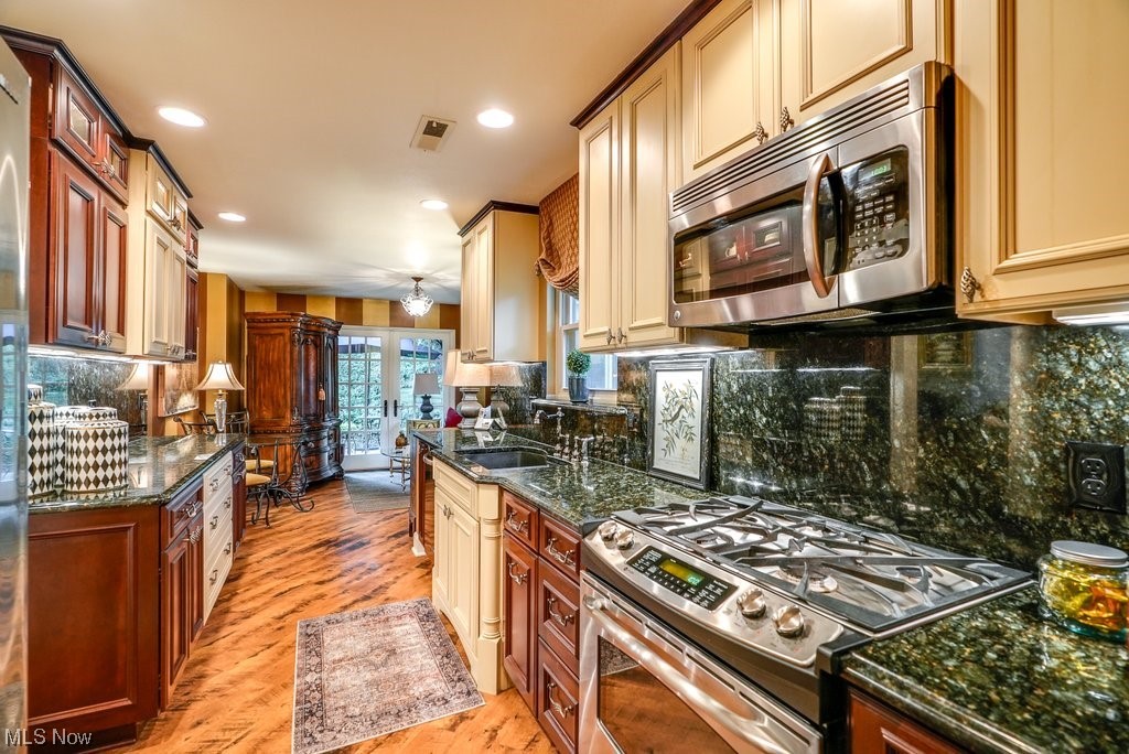 Silver Valley Condo - Residential