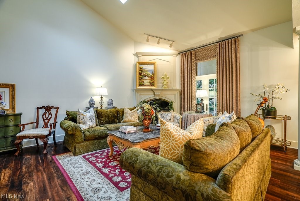 Silver Valley Condo - Residential