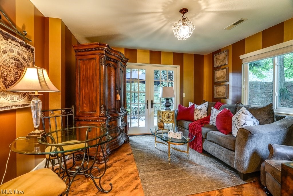 Silver Valley Condo - Residential