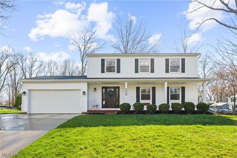 1410 Mockingbird Trail Stow OH 44224