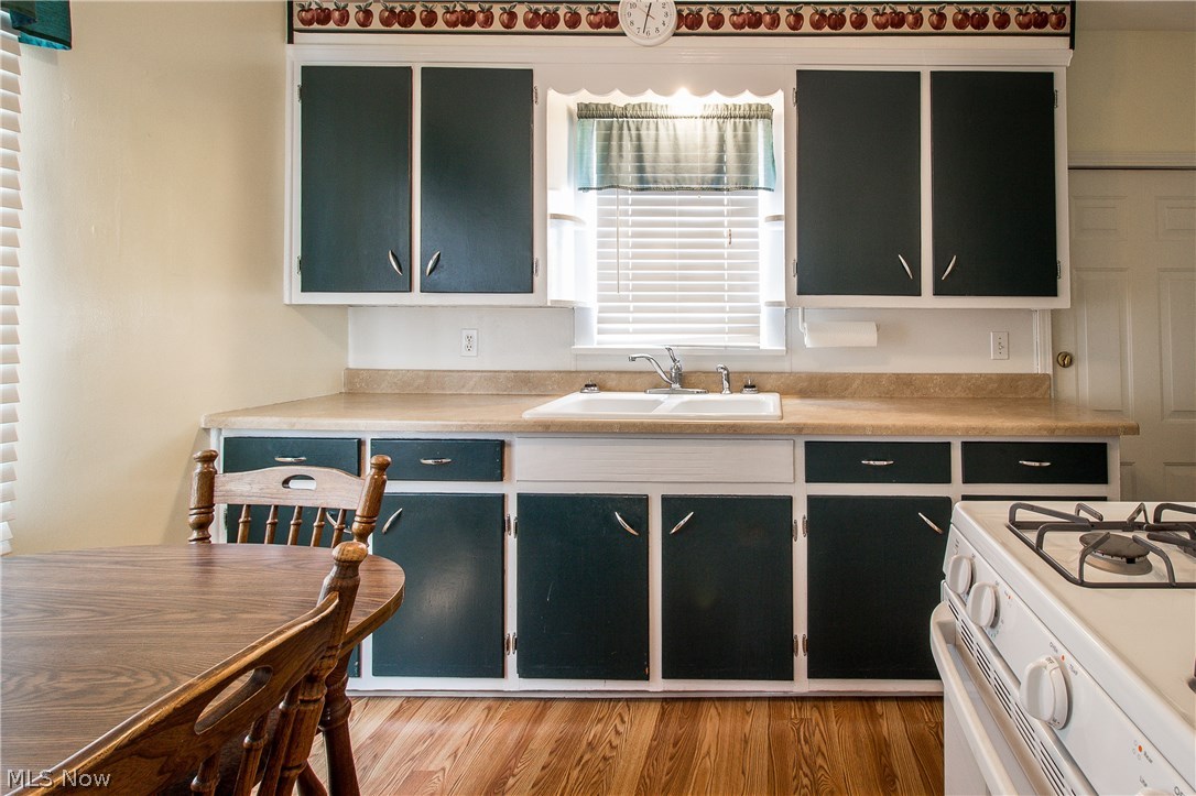 Home Buyers Realty Co Allotmen - Residential