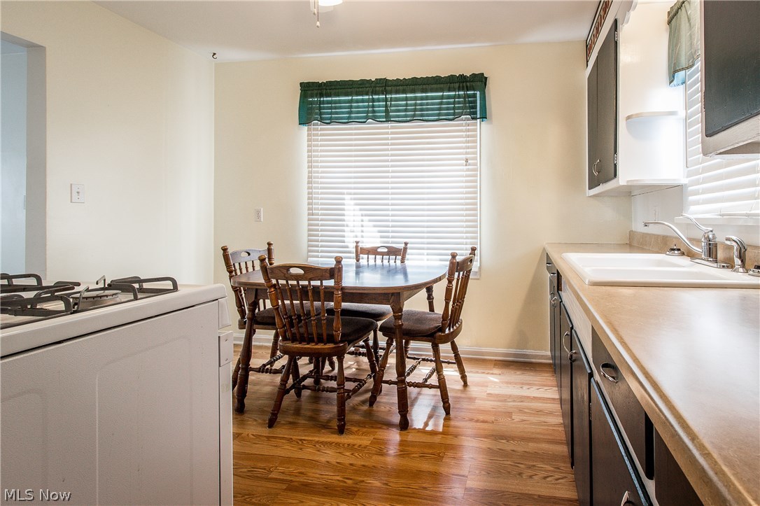 Home Buyers Realty Co Allotmen - Residential