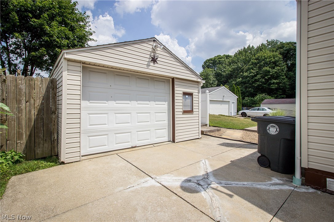 Home Buyers Realty Co Allotmen - Residential